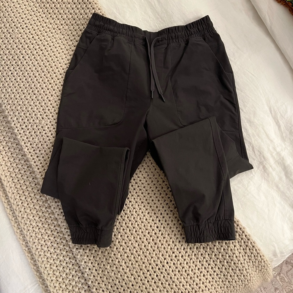 LuluLemon Canvas Jogger Grey Medium